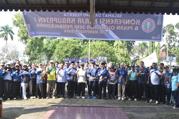 Buka Porsenijar PGRI Mempawah 2026, Wabup Juli Suryadi Dorong Guru Terus Berinovasi